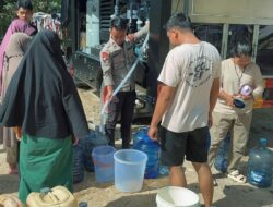 Saat Warga Bangkit, Brimob Polda Sumut Turun Tangan Pulihkan Rumah dan Fasilitas Ibadah di Batang Toru