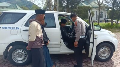 Satlantas Polres Bener Meriah Hadir di Pesantren Bustanul Arifin, Bekali Santri Keterampilan Mengemudi