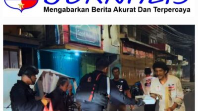 Ramadhan yang Menghangatkan: Brimob Sumut Berbagi Sahur untuk Warga di Bawah Underpass Medan