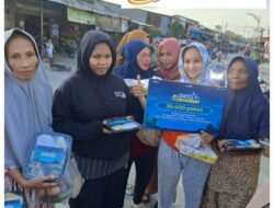 PELINDO Regional 1 Bagikan Takjil Gratis kepada Masyarakat di Sekitar Pelabuhan