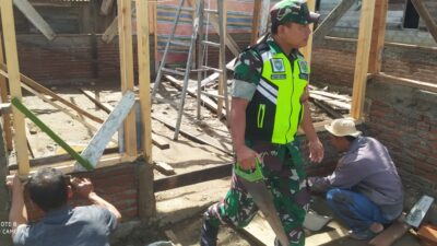 Babinsa Koramil 06/Jagong Laksanakan Karya Bakti Bersama Warga di Desa Gegarang