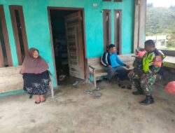 Babinsa Perkuat Komsos Bersama Masyarakat di Paya Pelu