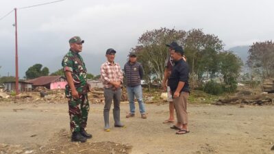 Babinsa Koramil 01/LT Laksanakan Komsos Pasca Pilkada di Mendale
