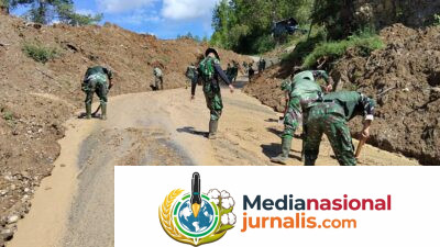 Dandim 0106/Aceh Tengah Kerahkan Personel Untuk mebersihkan Akses Jalan Tertimbun Longsor di Desa Mandale