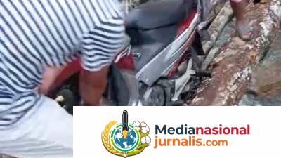 Warga Desa Rime Raya Bangun Jembatan Swadaya, Janji Pasca Bencana Tak Kunjung Terwujud