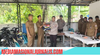 *Polres Binjai Berikan Dukungan Di Pos Kamling Desa Tandem Hilir II*
