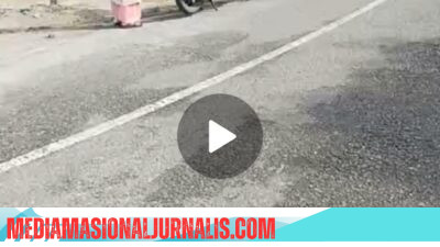 Viral di Jalanan, Babinsa Serka Misber Sigap Tolong Ibu Gendong Anak dan Motor Mogok