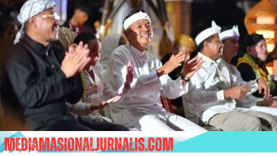 Ribuan Warga Antusias Menonton Kirab Budaya Napak Tilas Padjadjaran, Ekonomi UMKM Menggeliat