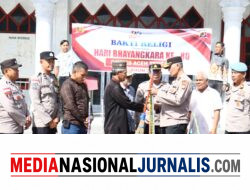 Bakti Religi Sambut HUT Bhayangkara ke-80, Polres Aceh Tengah Gotong Royong di Dua Masjid dan Salurkan Bantuan Sarana Kebersihan serta Al-Qur’an