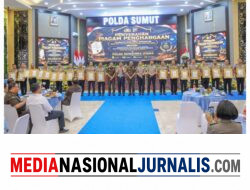 Kapolda Sumut Serahkan Penghargaan ZI dan Pelayanan Prima kepada Satker Berprestasi