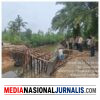 Pastikan Pembangunan Berjalan, Polsek Pangkalan Susu Monitoring Jembatan Merah Putih