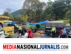 Satlantas Polres Bener Meriah Hadir di Pasar Tumpah, Lancarkan Arus Lalu Lintas