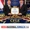 Prof Dr Sutan Nasomal Ketum YLBH Profesor Sutan Nasomal SH MH Menyematkan Gelar CFLE Kepada Evan Satriadi CFLE