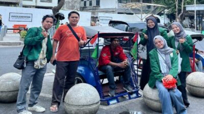 Wujud Dakwah Bil Hal: Mahasiswa Manajemen Dakwah Gelar Aksi Sosial “Gerak Berkah” di Kawasan Malioboro
