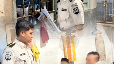 Rutan Kelas IIB Tanjung Pura Laksanakan Sosialisasi dan Pembagian Brosur Aspirasi kepada Warga Binaan di Setiap Blok Hunian