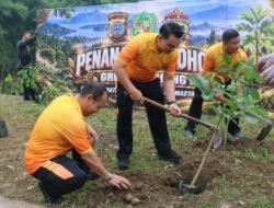 Polda Sumut Laksanakan Aksi Penanaman Pohon untuk Cegah Banjir dan Jaga Kelestarian Lingkungan