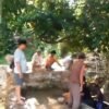 Kades Hj. Nemi Nuraeni Rangkul Warga, Gerakkan Perbaikan Sumur Siuk di Desa Bendungan, Jonggol