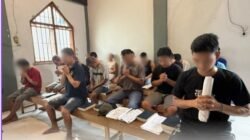 Rutan Kelas IIB Tanjung Pura Gelar Pembinaan Kerohanian Rutin bagi Warga Binaan Beragama Kristen yang Dipimpin oleh Pembimbing dari Kementerian Agama sebagai Upaya Memperkuat Iman, Moral, dan Kepribadian