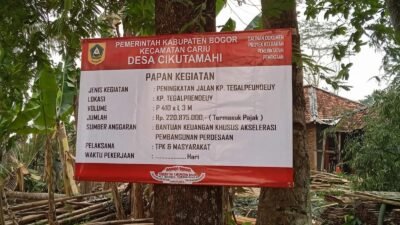 Perkuat Infrastruktur Desa, Pemdes Cikutamahi Mulai Peningkatan Jalan Kampung