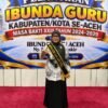 Profesor Dr Sutan Nasomal Rektor UBNB Klaem Bunda Guru Aceh Singkil Ny Habibatussania Safriadi Oyon
