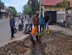 Pembangunan Drainase Jalan Merdeka Lhokseumawe dinilai Semrawut, Masyarakat Jadi Korban