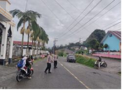 Cegah Kemacetan dan Tingkatkan Keselamatan, Polres Bener Meriah Intensifkan Strong Point Pagi